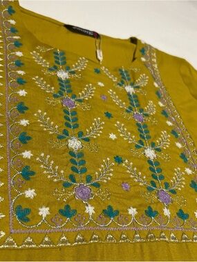 Brand New Mustard Indian Kurti Ladies | Large | Rakhi Gift
